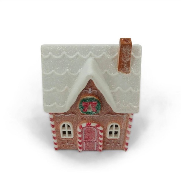 Target Bullseye Playground LED gingerbread house - Picture 3 of 3